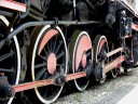 Koła i tłoki parowozu