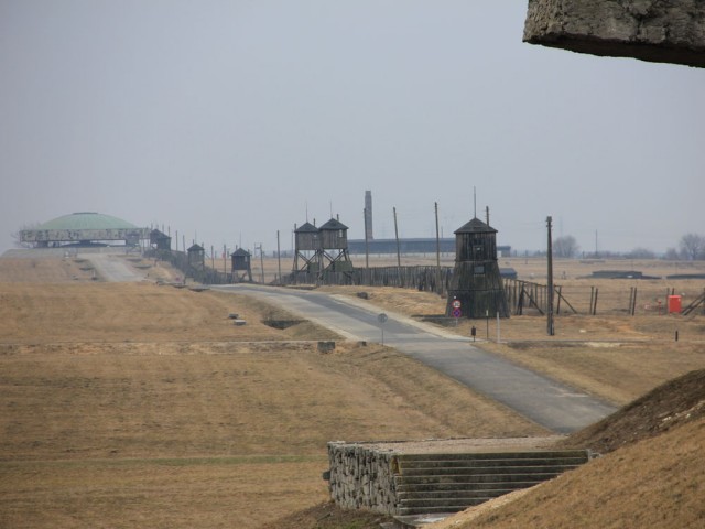 Majdanek - Droga Hołdu i Pamięci
