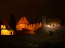 Zamek w Toruniu nocą