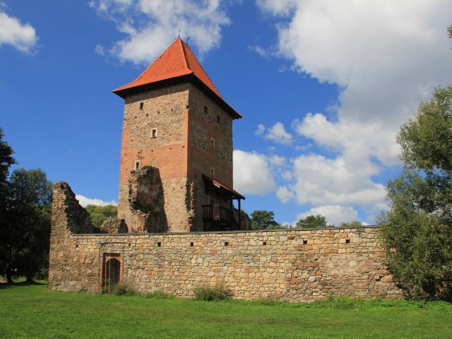 Wieża zamku Chudów